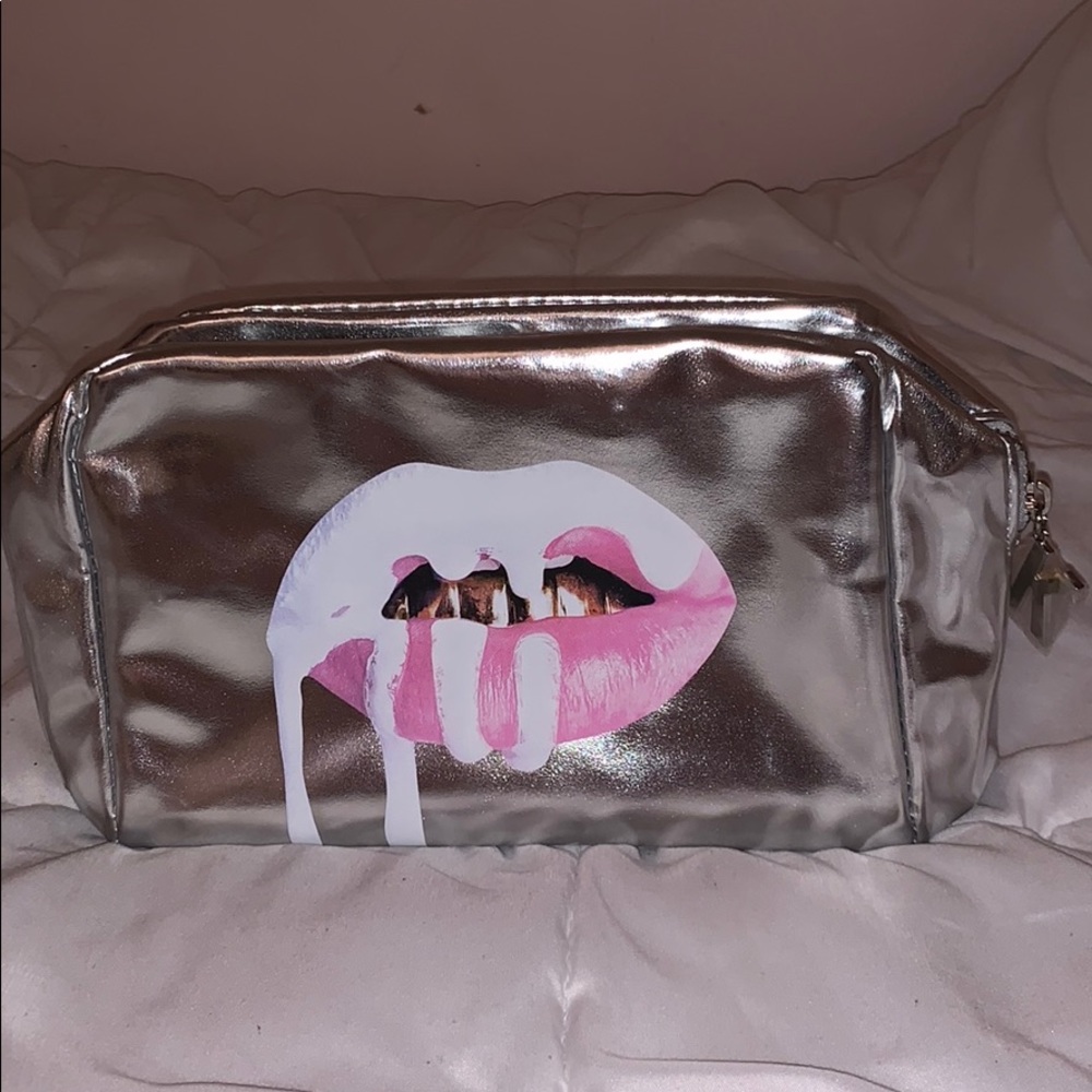 makeup bag